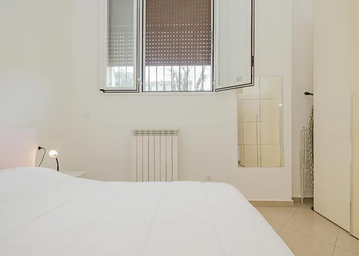 Teano Place Apartament *